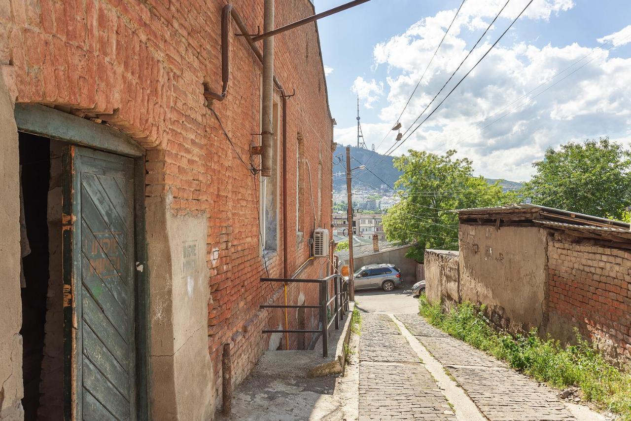 Indie Mindie Tbilisi Exterior foto